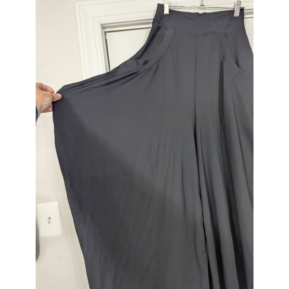 HALARA Black Wide Leg Pants - Picture 6 of 10